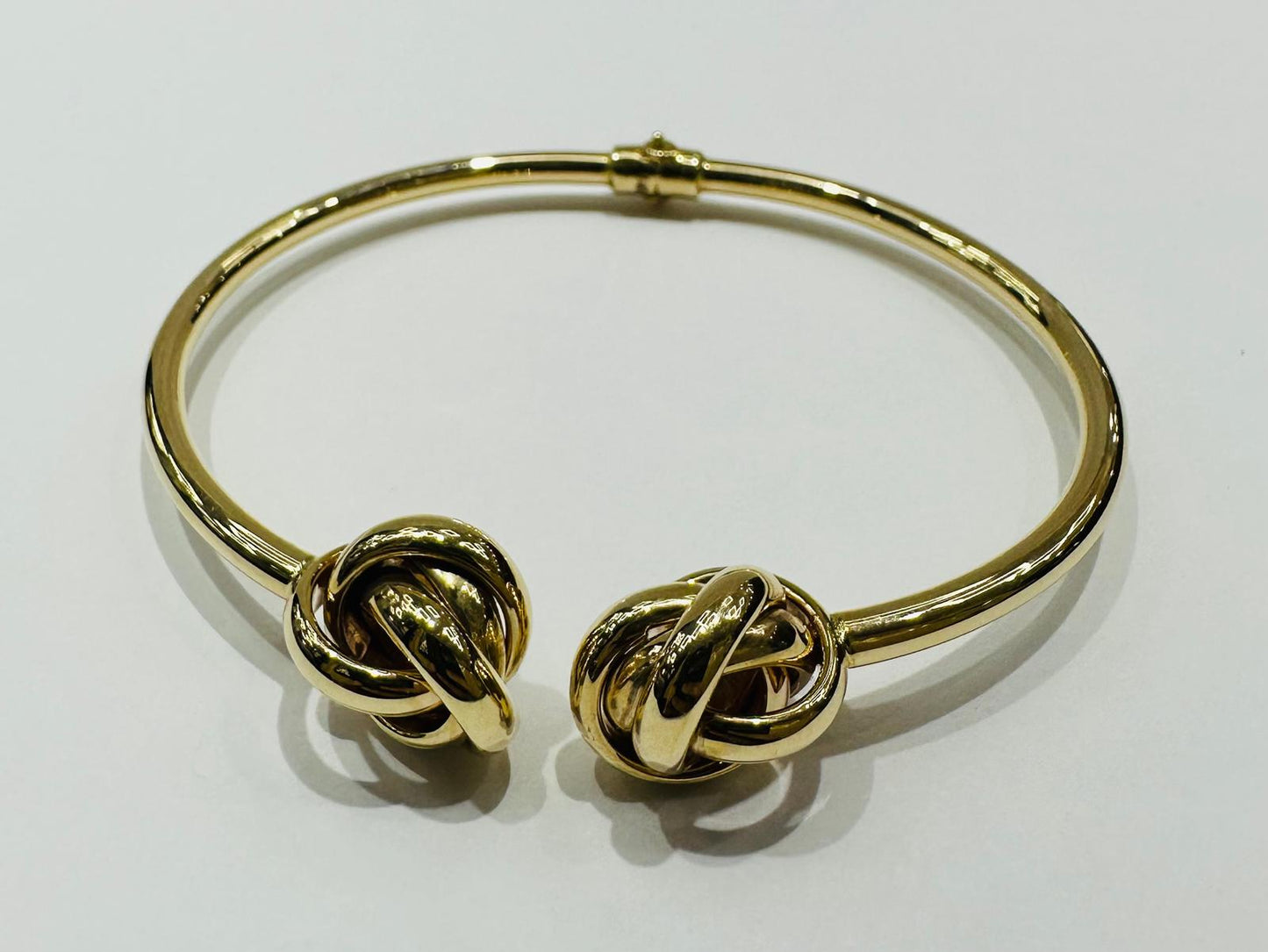 14K GOLD BANGLE BRACELET- WEIGHT:  10.4gm