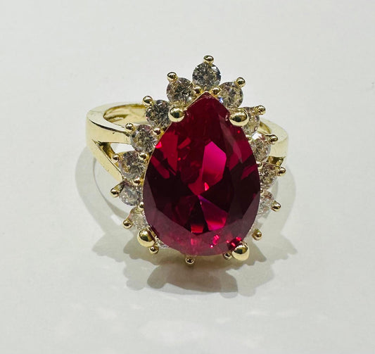 14K GOLD PEAR RUBY RING - WEIGHT: 6.5gm