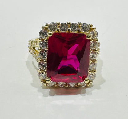 14K GOLD RUBY RING - WEIGHT: 7.4gm