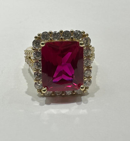 14K GOLD RUBY RING - WEIGHT: 7.4gm