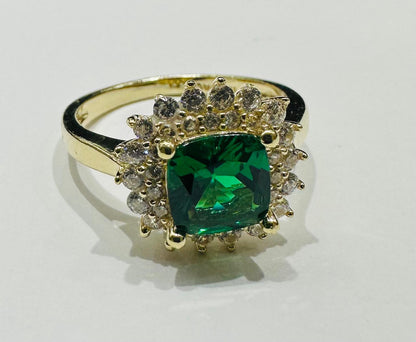 14K GOLD EMERALD RING - WEIGHT: 3.9gm
