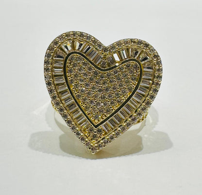 14K GOLD HEART RING - WEIGHT: 8.3gm