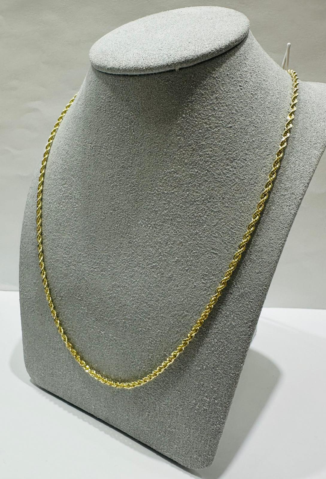 10K GOLD SOLID ROPE CHAIN,  WEIGHT: 7.3gm   22"   1.95mm