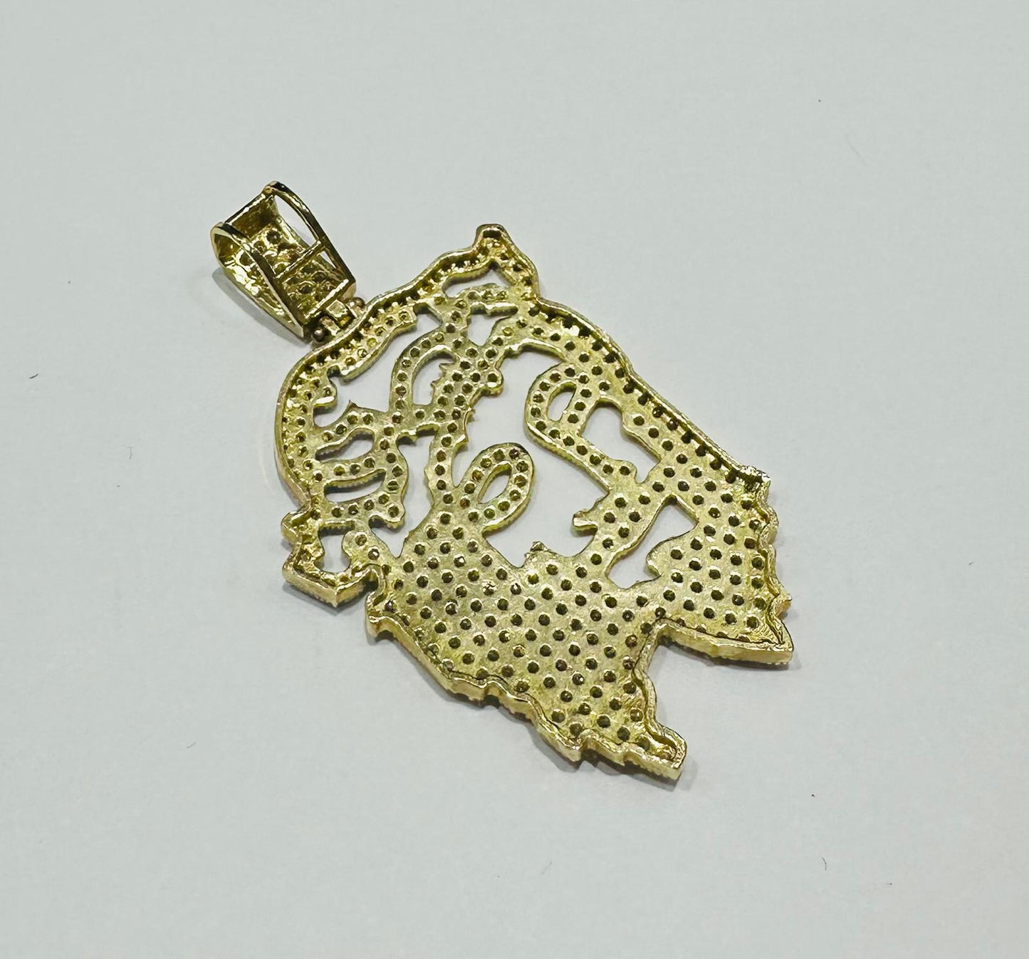 10K GOLD TWO TONED SAINT JESUS PENDANT WITH CZ STONES- WEIGHT: 7.5gm