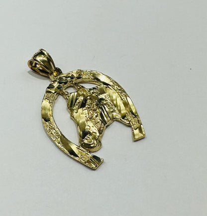 10K GOLD HORSESHOE PENDANT- WEIGHT: 4.0gm