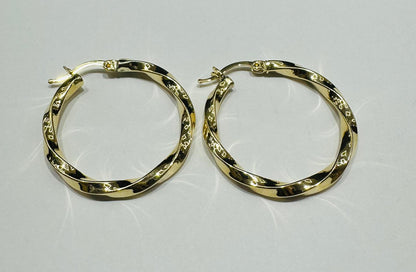 10K GOLD ROUND EARRINGS - WEIGHT: 2.6gm