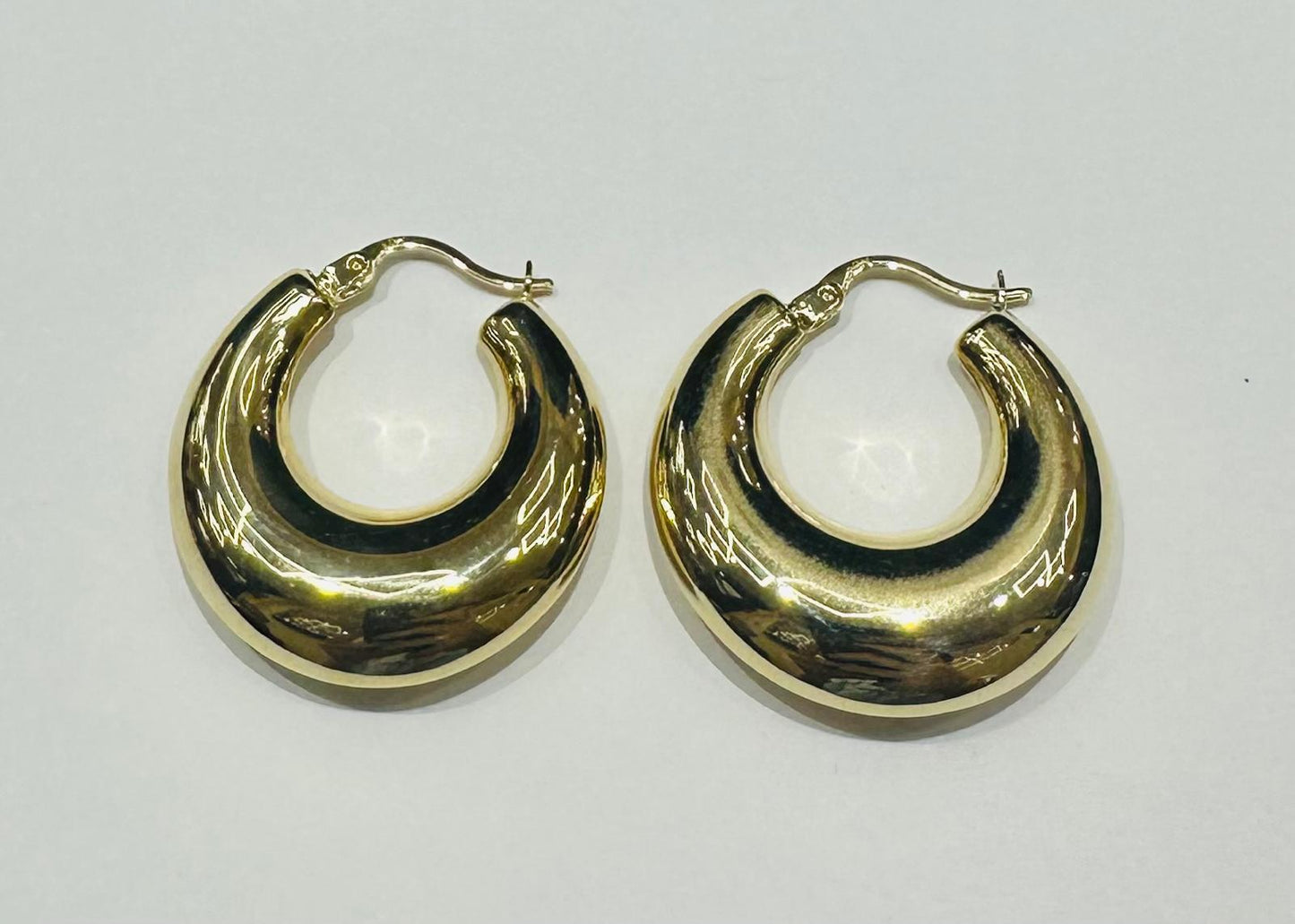 10K GOLD HOOP EARRINGS - WEIGHT: 4.5gm