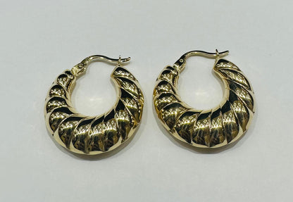 10K GOLD HOOP EARRINGS - WEIGHT: 3.4gm