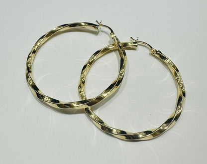 10K GOLD ROUND HOOP EARRINGS - WEIGHT: 4.5gm