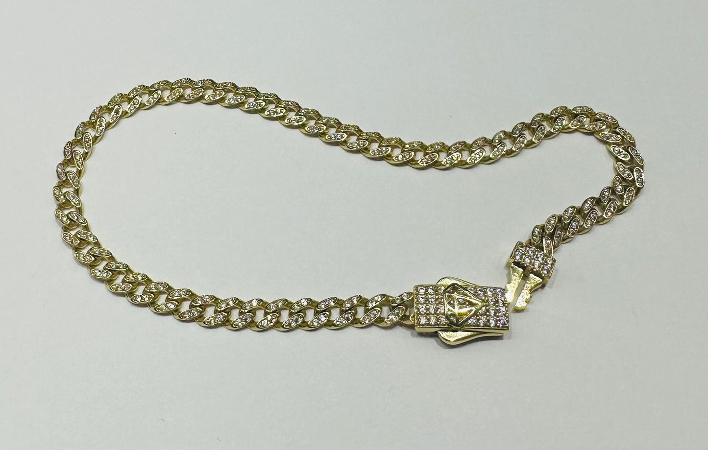 10K GOLD CUBAN LINK CHAIN BRACELET - WEIGHT: 5.6gm