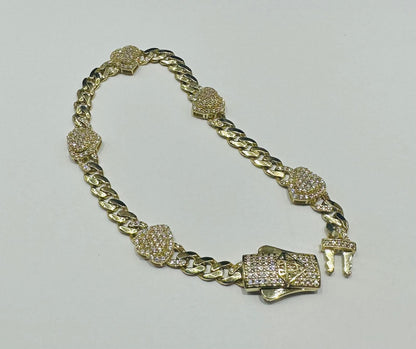 10K GOLD HEART CUBAN LINK CHAIN BRACELET - WEIGHT: 7.5gm