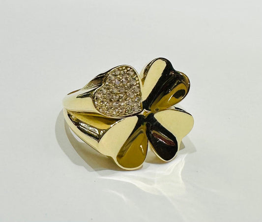 14K GOLD FLOWER RING WITH CZ STONES- WEIGHT: 3.0gm