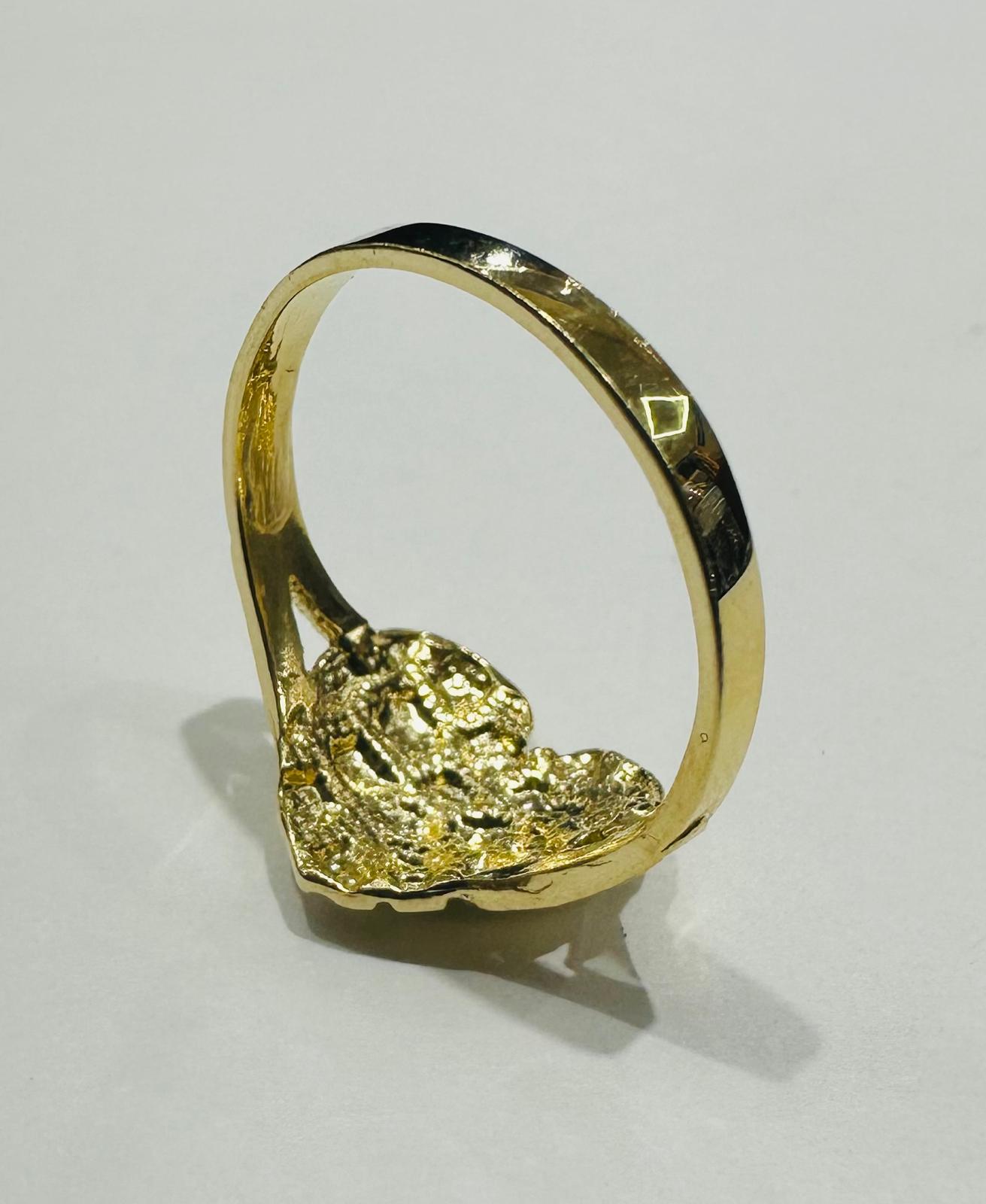 14K GOLD HEART RING- WEIGHT: 2.3gm