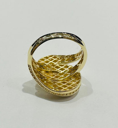 14K GOLD RING- WEIGHT: 4.3gm