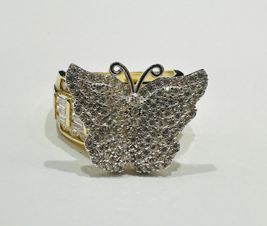 10K GOLD BUTTERFLY RING WITH WHITE SAPPHIRE- WEIGHT: 5.8gm