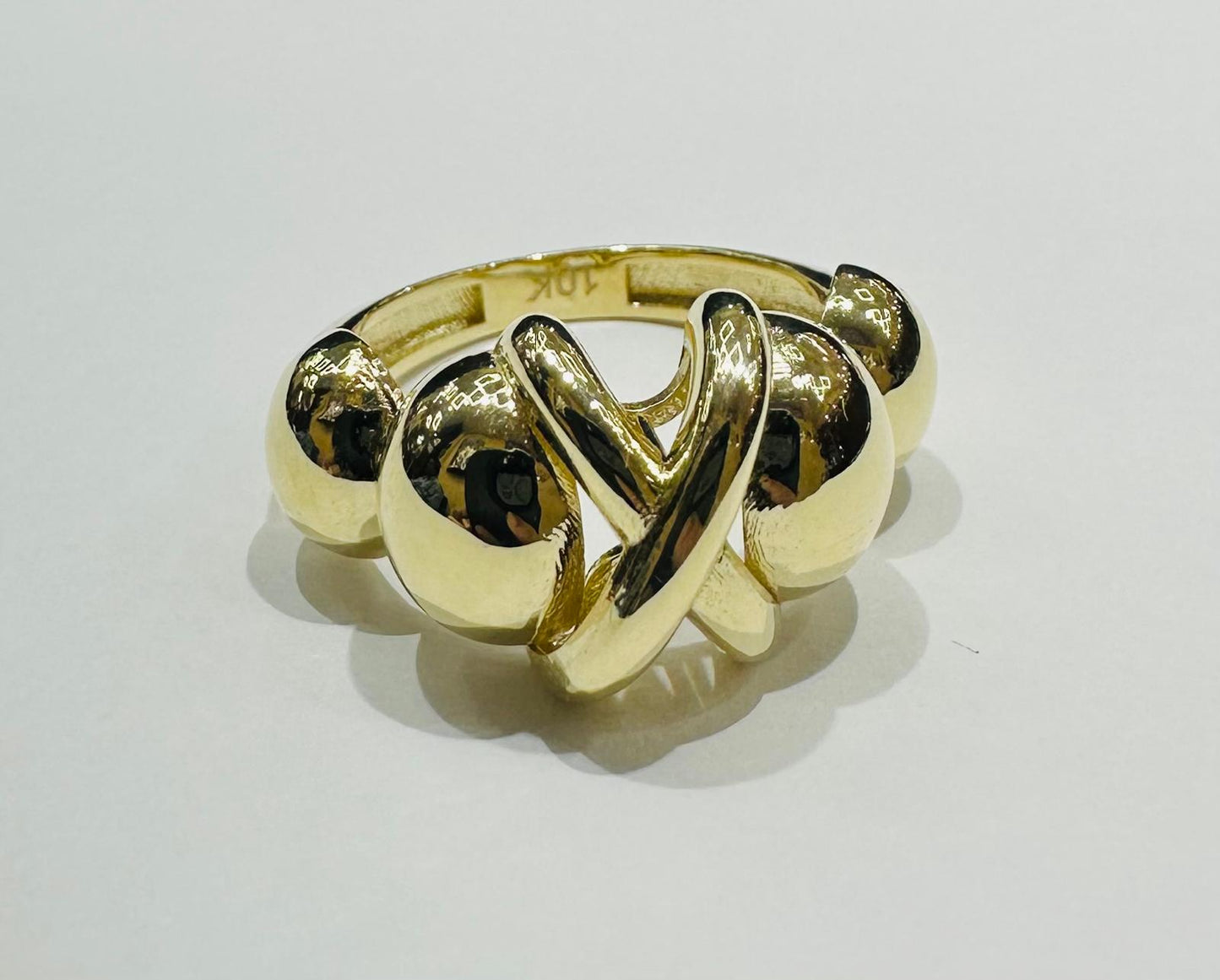 10K GOLD CROSS RING- WEIGHT: 2.5gm
