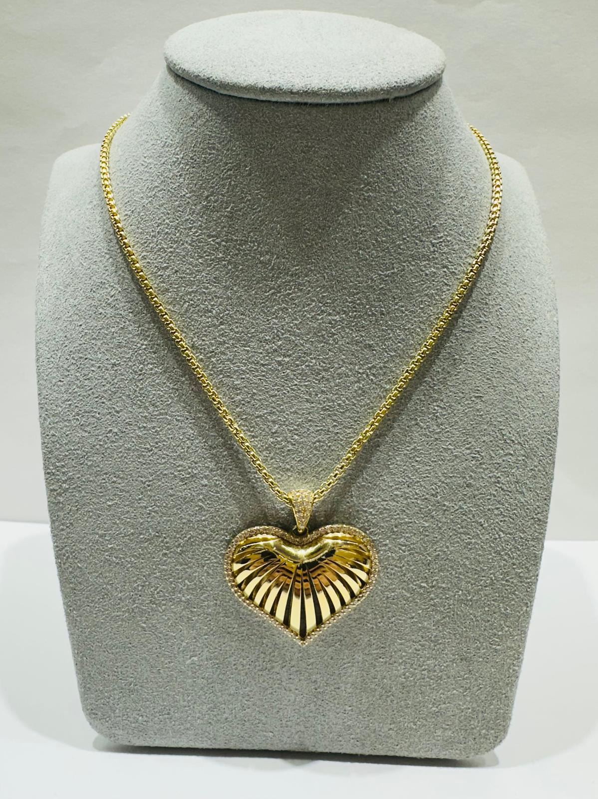 14K GOLD HEART CHAIN NECKLACE WITH WHITE SAPPHIRE- 8.4gm   16"