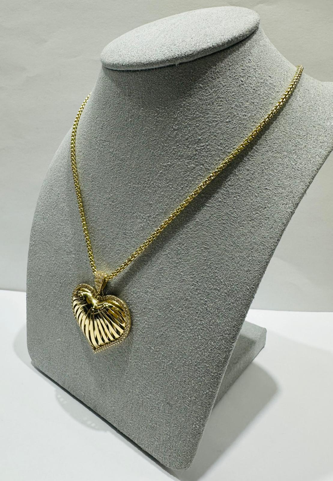 14K GOLD HEART CHAIN NECKLACE WITH WHITE SAPPHIRE- 8.4gm   16"