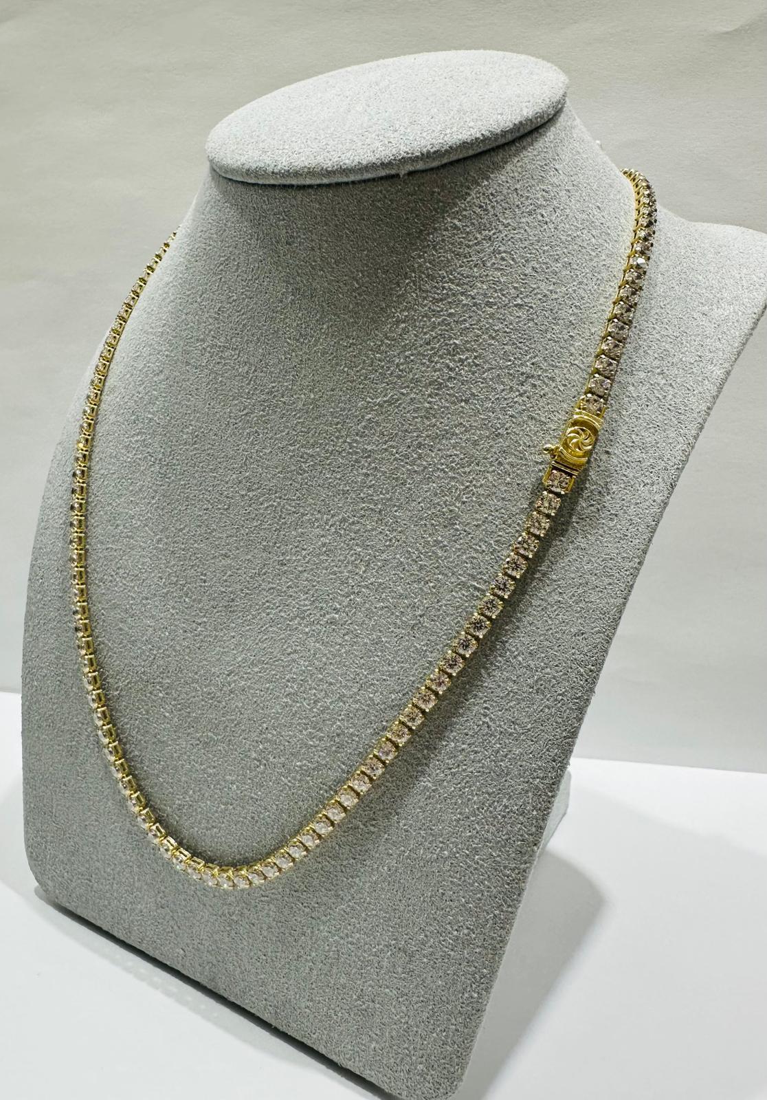 10K GOLD TENNIS NECKLACE WITH WHITE SAPPHIRE- 9.5gm     16.5"