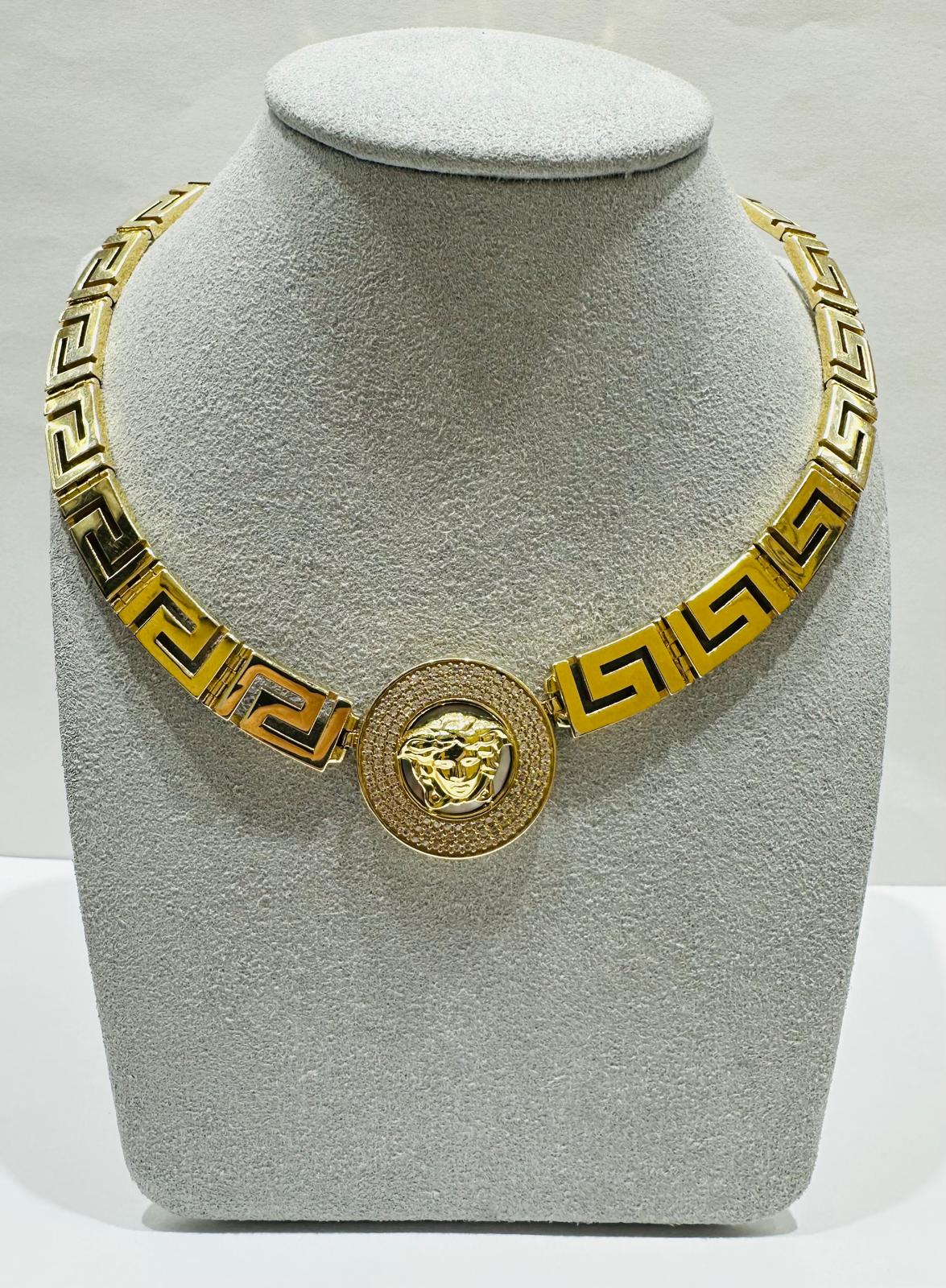 10K GOLD MEDUSA HEAD VERSACE LINK CHAIN NECKLACE- 31.3gm