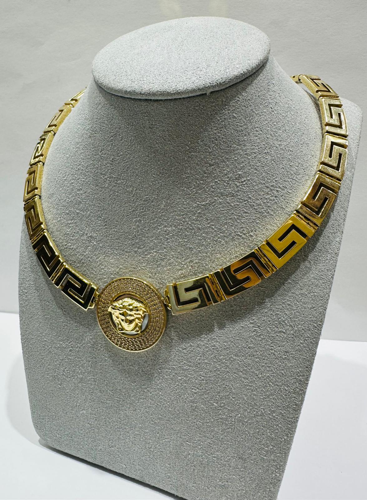 10K GOLD MEDUSA HEAD VERSACE LINK CHAIN NECKLACE- 31.3gm