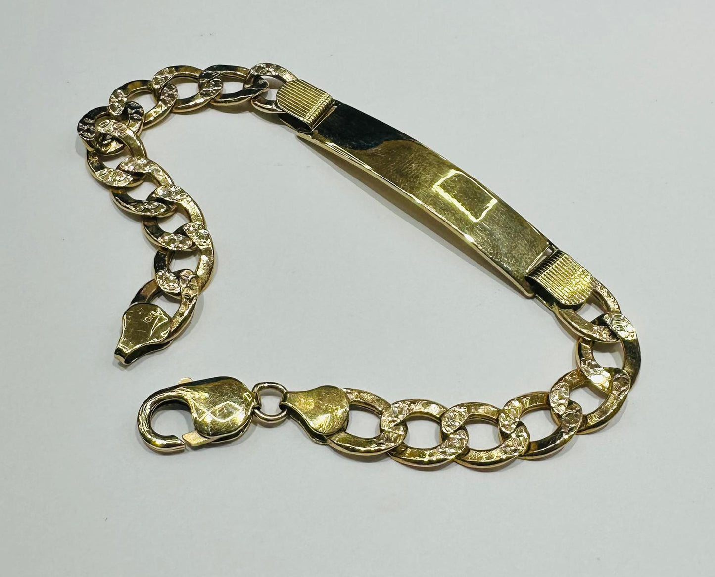 10K GOLD CUBAN LINK CHAIN ID BRACELET- 15.0gm    8.5"