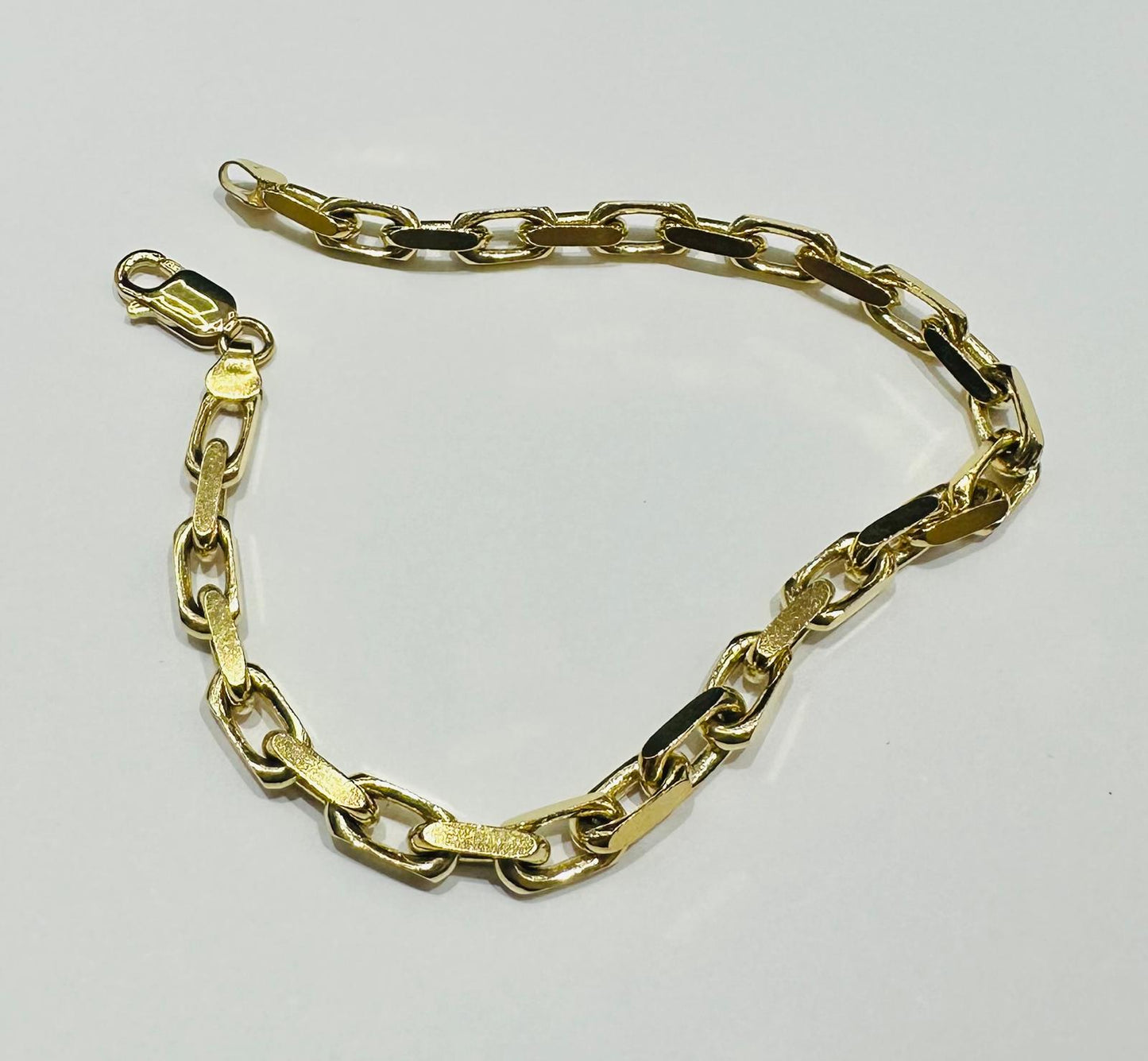 10K GOLD ANCHOR CABLE LINK CHAIN BRACELET- 17.9gm    8"