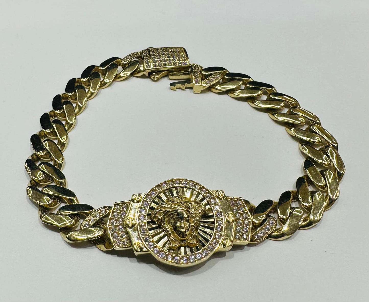 10K GOLD MEDUSA HEAD CUBAN LINK CHAIN BRACELET- 15.0gm    8"