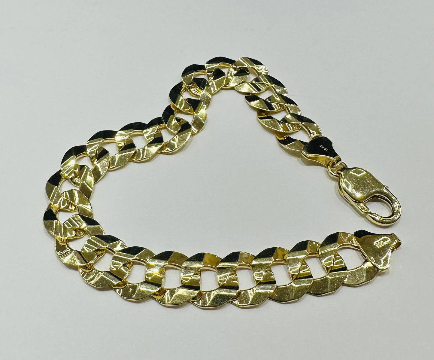 10K GOLD CUBAN LINK CHAIN BRACELET- 30.2gm    9"