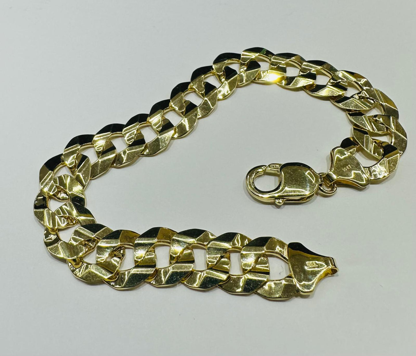 10K GOLD CUBAN LINK CHAIN BRACELET- 30.2gm    9"
