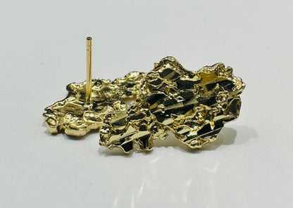 10K GOLD NUGGET EARRINGS-  WEIGHT: 2.2gm