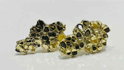 10K GOLD NUGGET EARRING- 1.3gm