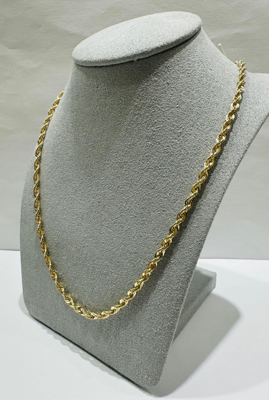 10K GOLD ROPE CHAIN- 5.5gm    22"    2.99mm