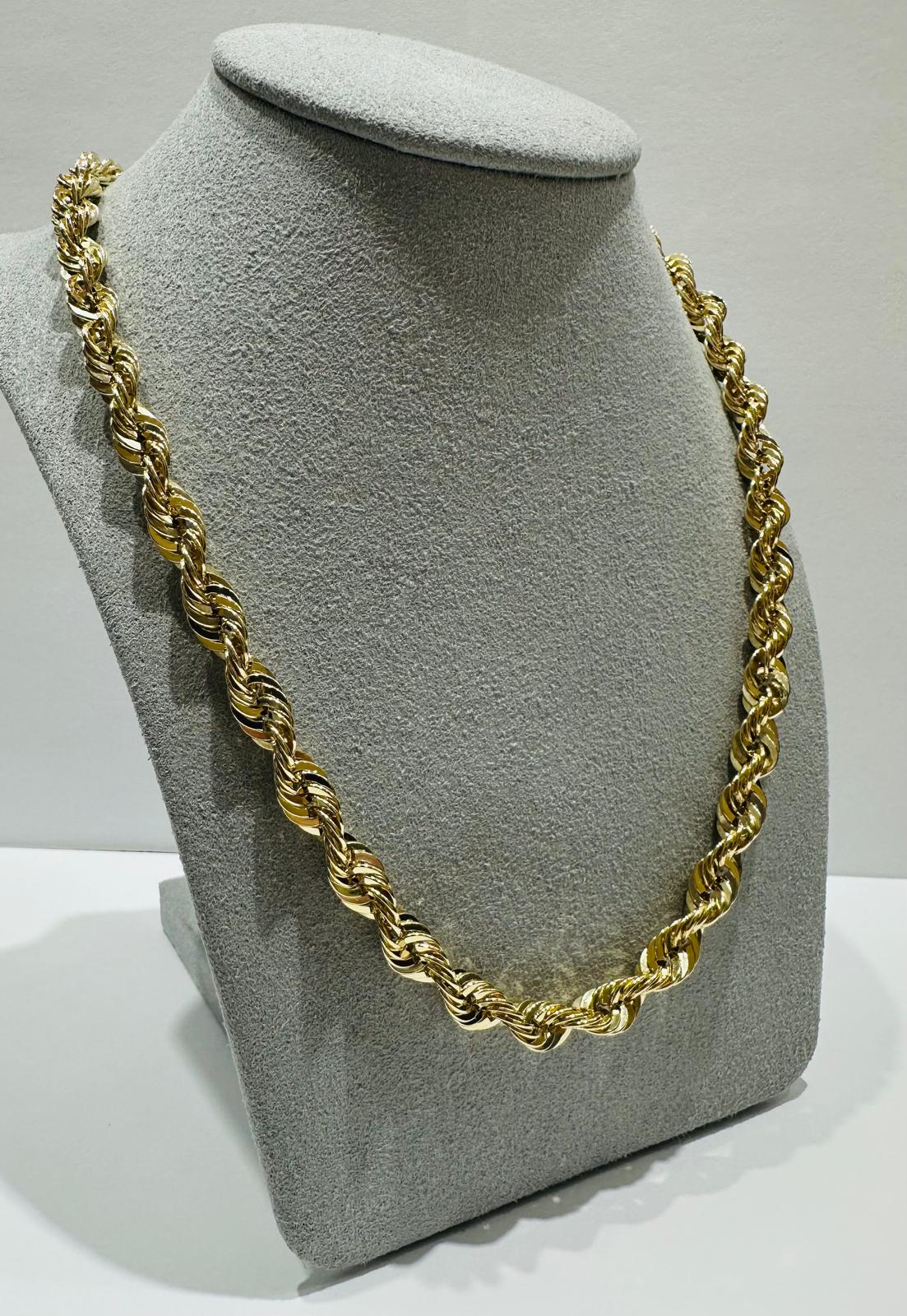 10K GOLD ROPE CHAIN-  18.4gm    22"    6.21mm