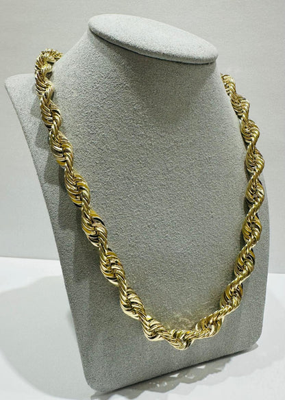 10K GOLD ROPE CHAIN-  32.4gm    26"     7.96mm
