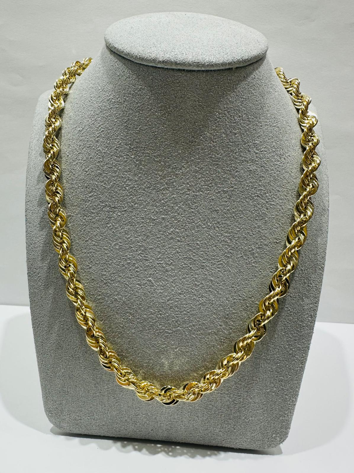 10K GOLD ROPE CHAIN NECKLACE-  21.2gm    26"    6.15mm