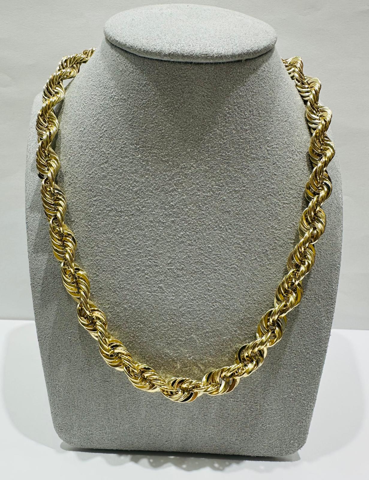10K GOLD ROPE CHAIN NECKLACE-  31.8gm    24"    7.80mm