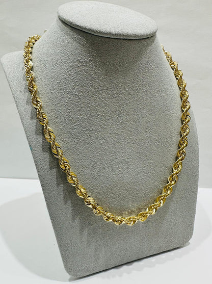 10K GOLD ROPE CHAIN NECKLACE-  14.2gm    24"    4.95mm