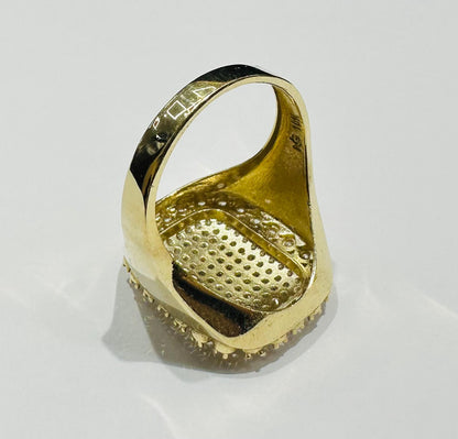 10K GOLD WHITE SAPPHIRE STONE RING- 7.1gm