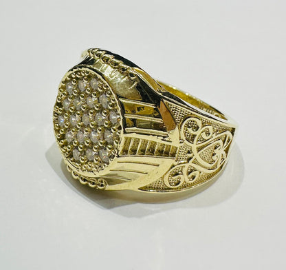 10K GOLD ROUND WHITE SAPPHIRE STONE RING- 7.3gm