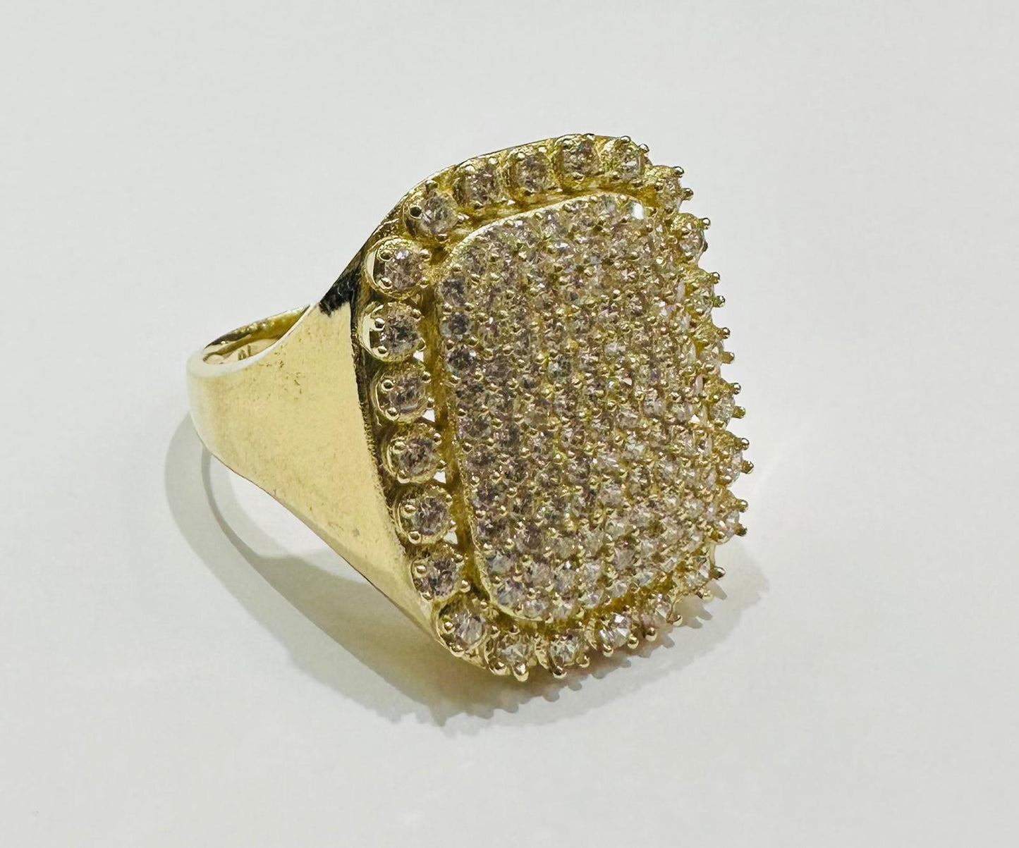 10K GOLD WHITE SAPPHIRE STONE RING- 7.1gm