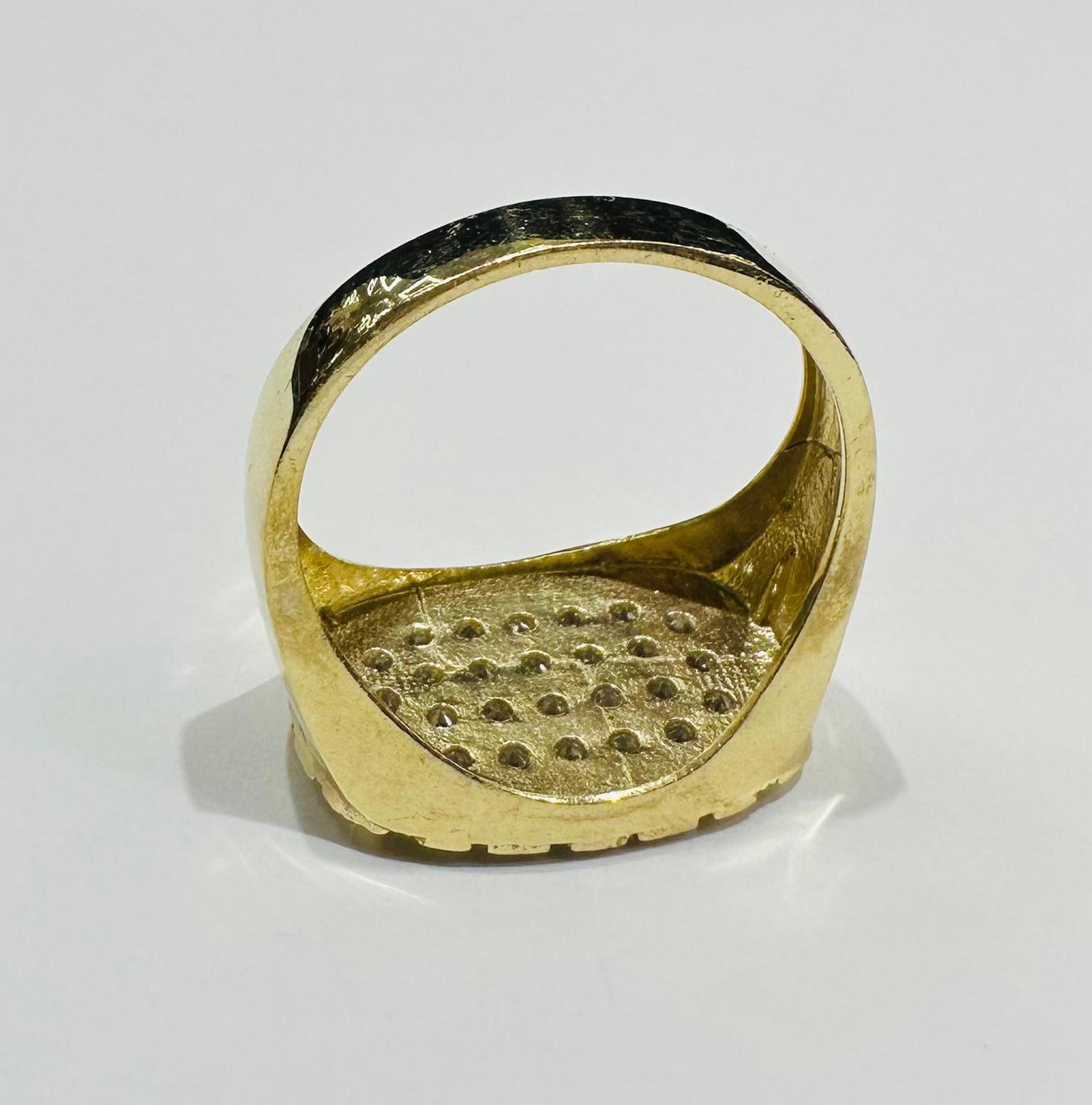 10K GOLD WHITE SAPPHIRE STONE RING- 5.0gm