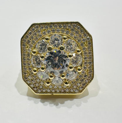 10K GOLD WHITE SAPPHIRE STONE RING- 8.9gm