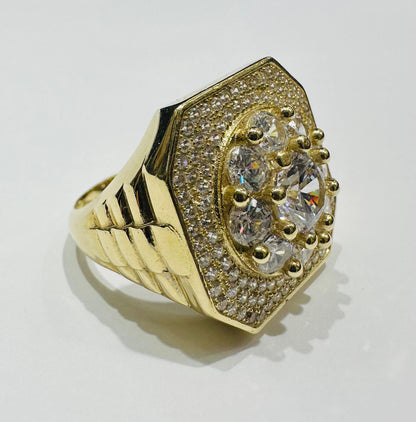 10K GOLD WHITE SAPPHIRE STONE RING- 8.9gm