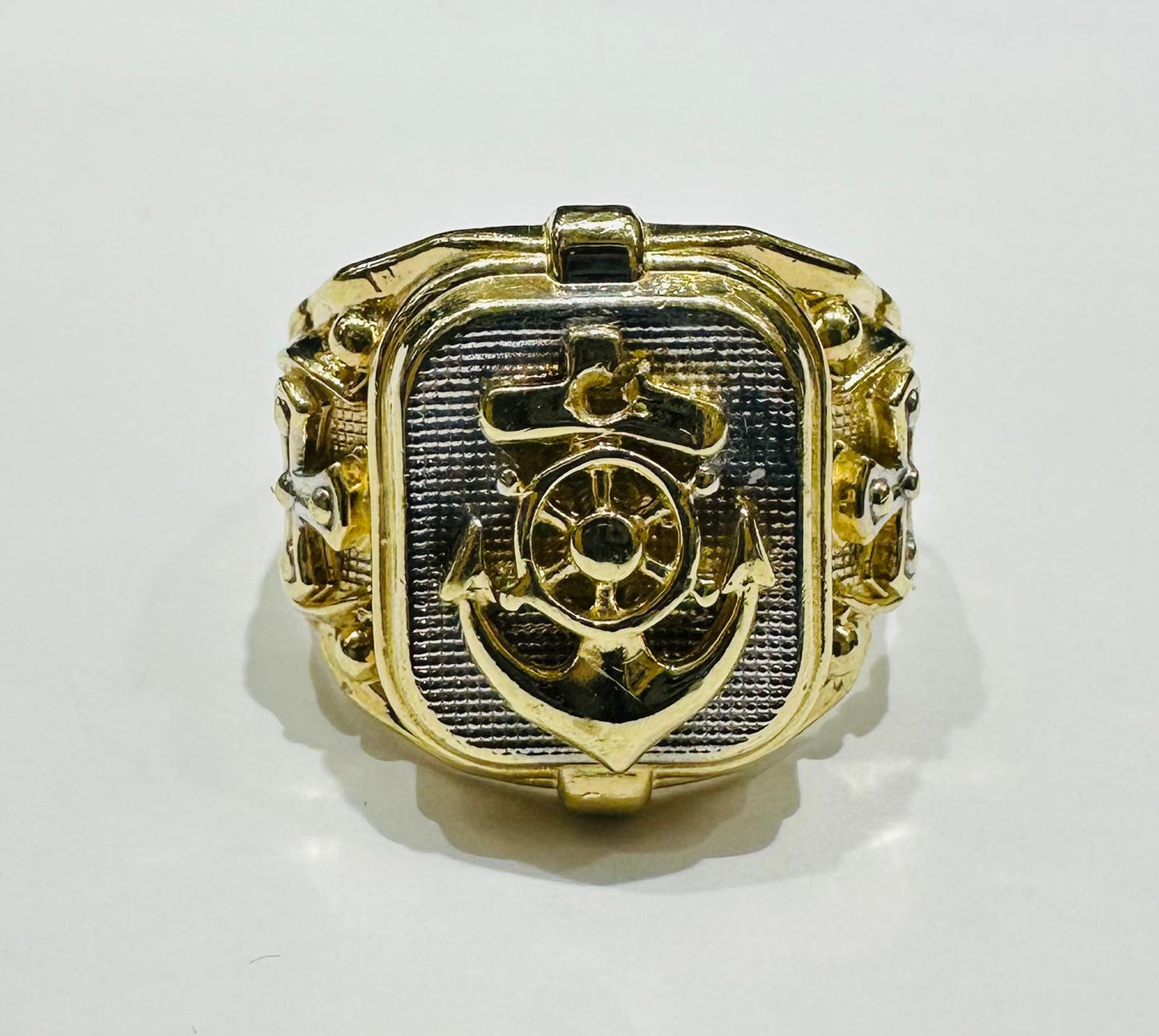 10K GOLD TWO TONED ANCHOR RING- 5.2gm