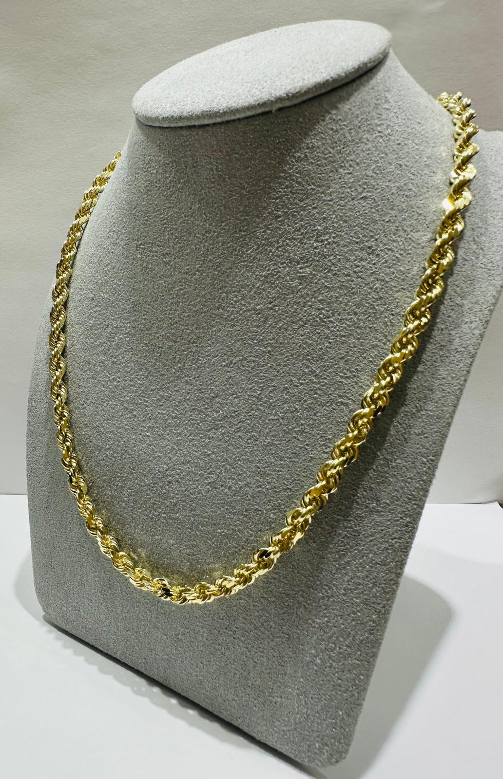10K GOLD ROPE CHAIN NECKLACE-  31.9gm    20"    3.75mm