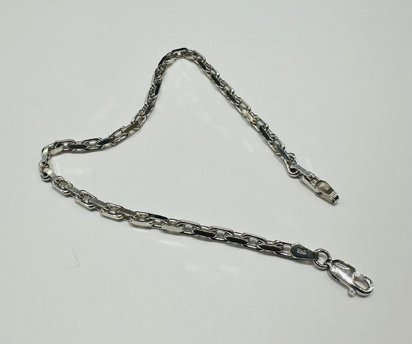 10K WHITE GOLD ANCHOR LINK CHAIN BRACELET-  8.3gm    8"    2.72mm