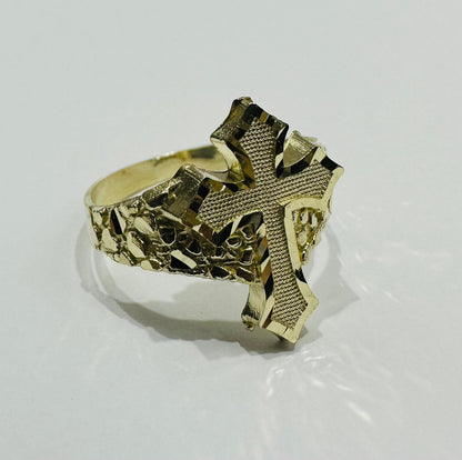 10K GOLD CROSS NUGGET RING- 2.6gm