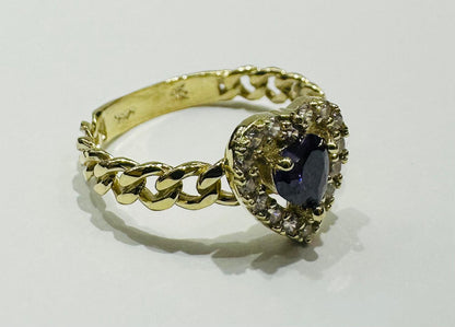 10K GOLD HEART RING WITH CZ STONES- 2.8gm