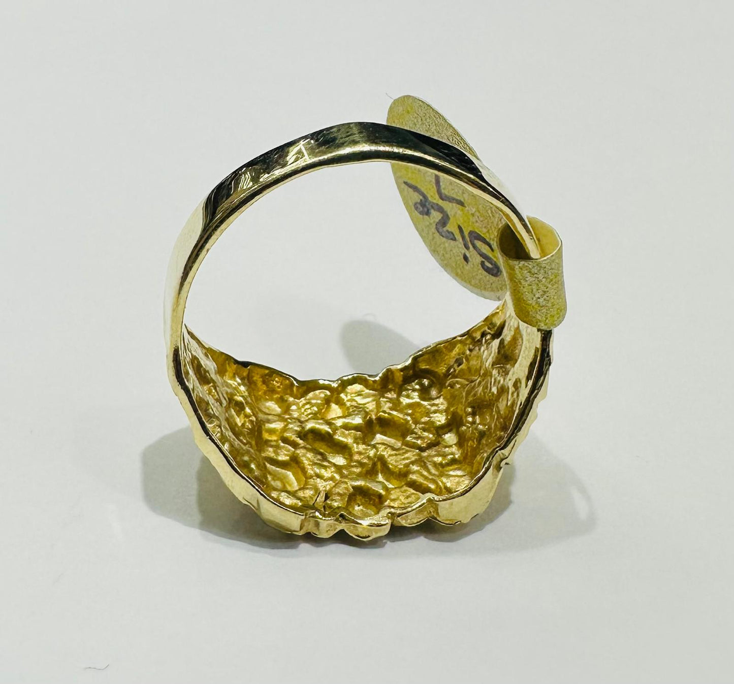 10K GOLD NUGGET RING- 3.1gm